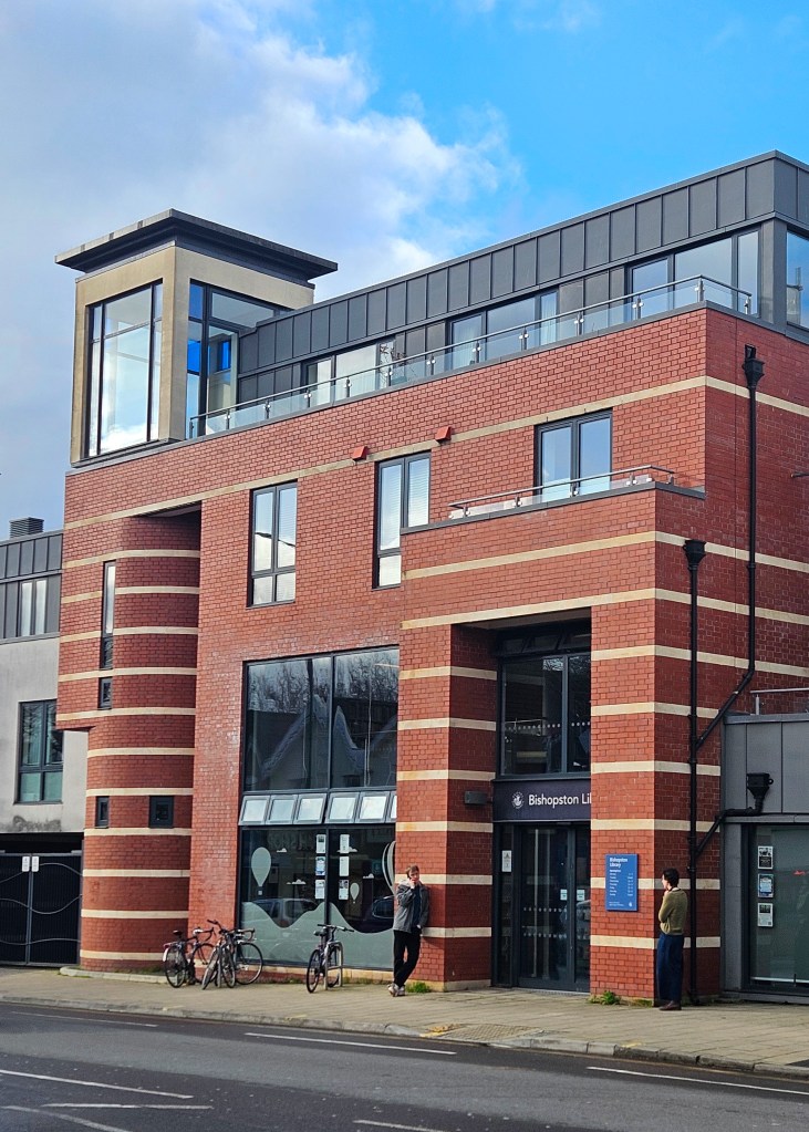 Image of library on Gloucester Road